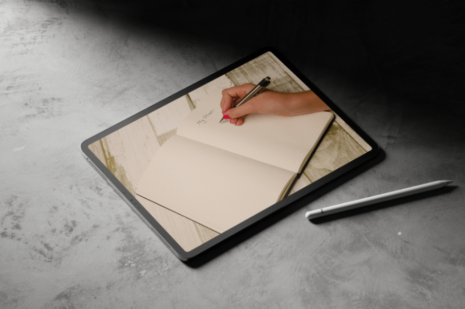 Image que quelqu'un qui écrit un texte